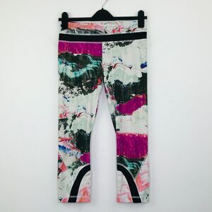 Lululemon 6 Leggings Multicolor Marbled Athleisure Low Rise Cropped BF24
